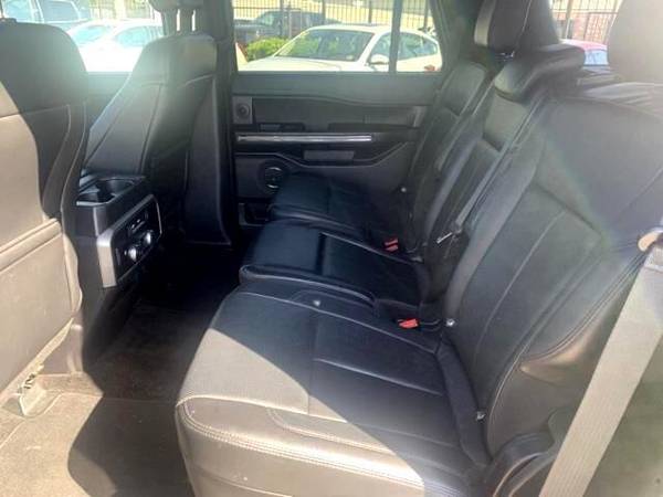 2018 Ford Expedition XLT - EVERYBODY RIDES! - - by for sale in Metairie, LA – photo 12