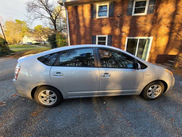 2006 Toyota Prius for sale - cars & trucks - by owner - vehicle... for sale in Durham, NC – photo 5