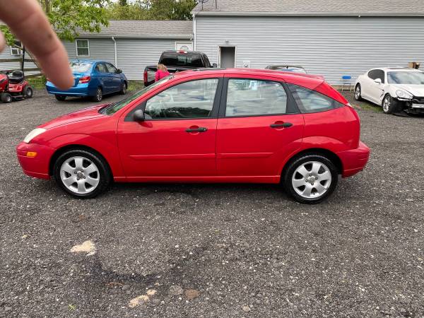 02 Ford Focus ZX5 for sale in Vineland , NJ – photo 8