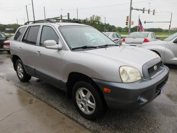 2004 Hyundai Sante FE AWD SUV - Auto/Leather/Wheels/Roof - NICE!! for sale in Des Moines, IA – photo 4