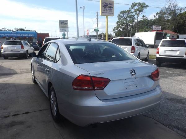 2014 Volkswagen Passat 4dr Sdn 1.8T Auto Wolfsburg Ed PZEV with Front for sale in Fort Myers, FL – photo 12