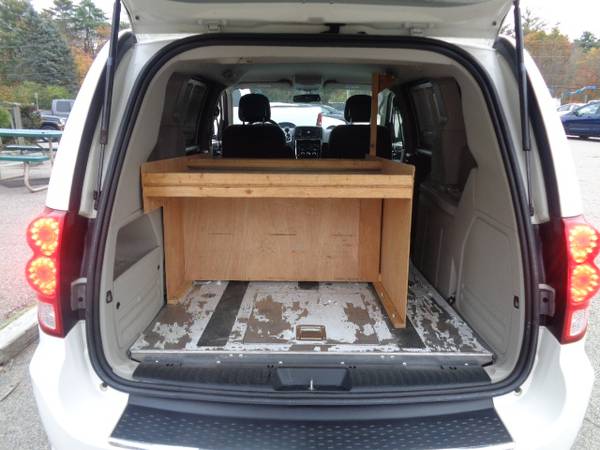 2013 Ram C/V Cargo Van Bins All Power Warranty 1-Owner CLEAN - cars for sale in Hampton Falls, ME – photo 12