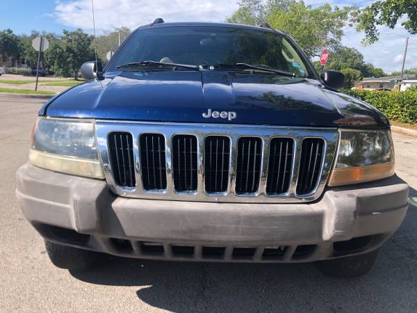 Jeep Cherokee Laredo for sale - cars & trucks - by owner - vehicle... for sale in Hollywood, FL – photo 3