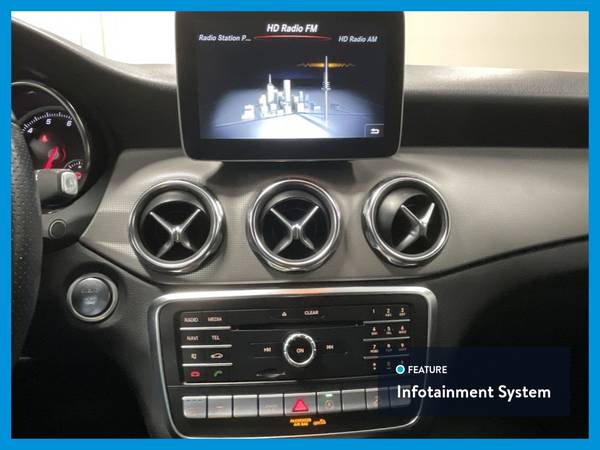 2019 Mercedes-Benz GLA GLA 250 4MATIC Sport Utility 4D suv Silver for sale in Van Nuys, CA – photo 21