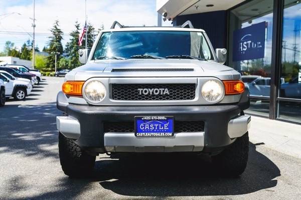 2008 Toyota FJ Cruiser 4x4 4WD Base SUV - - by dealer for sale in Lynnwood, OR – photo 4