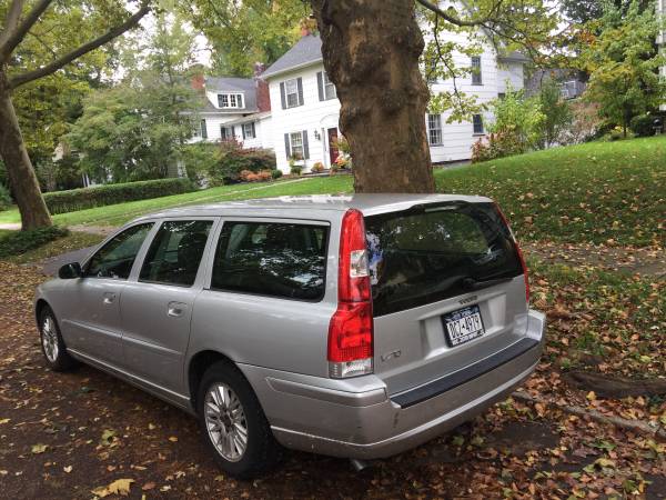 Volvo V70 Wagon for sale in Rochester , NY – photo 2