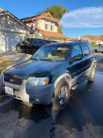 2002 Ford Escape - cars & trucks - by owner - vehicle automotive sale for sale in Santa Clarita, CA