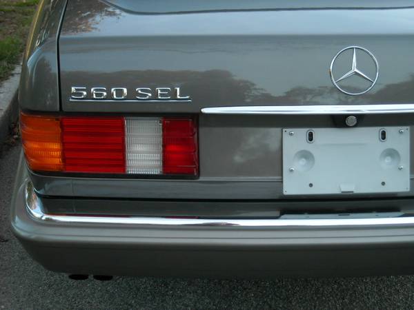 1986 Mercedes Benz 560 SEL - cars & trucks - by owner - vehicle... for sale in NEW YORK, NY – photo 23