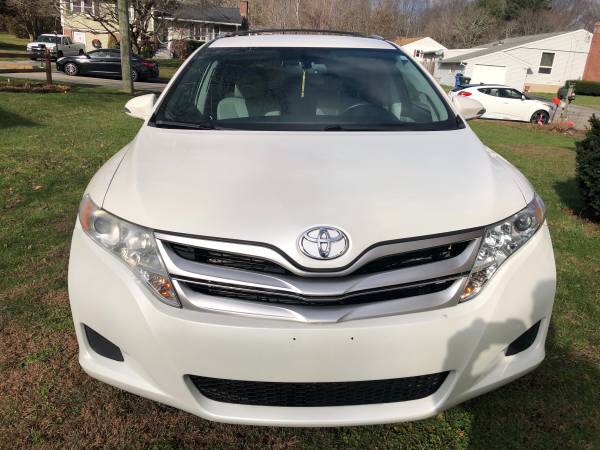 Toyota Venza 2013 Awd 6 Cylinders 74K Miles ***Drives New*** - cars... for sale in Norwich, CT – photo 3