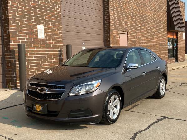 2013 CHEVROLET MALIBU / SUPER NICE / LOW MILES / EXTRA CLEAN !!! -... for sale in Omaha, MO – photo 9