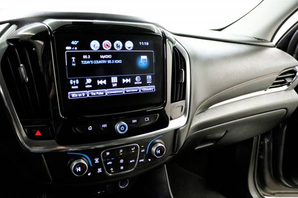 APPLE CARPLAY! HEATED SEATS! 2018 Chevrolet TRAVERSE LT AWD SUV for sale in Clinton, MO – photo 8