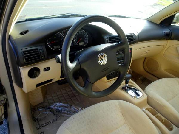 2001 Volkswagen Passat GLS - cars & trucks - by dealer - vehicle... for sale in CHANTILLY, District Of Columbia – photo 10