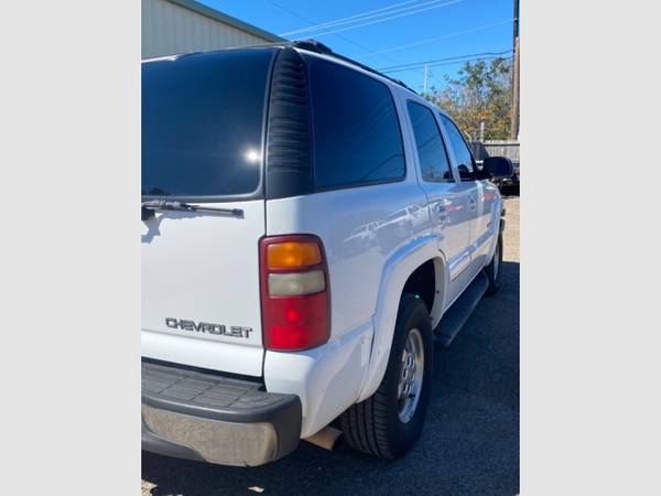 2002 Chevrolet Tahoe 4dr 1500 4WD LS - cars & trucks - by dealer -... for sale in Corpus Christi, TX – photo 3