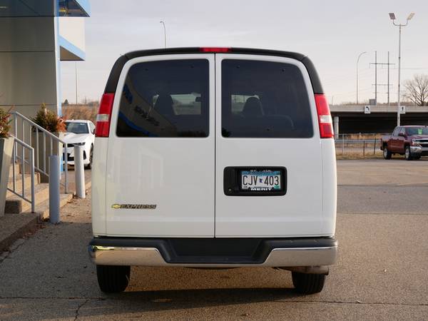 2019 Chevrolet Express Passenger LT 6 0 15 passenger for sale in Saint Paul, MN – photo 6