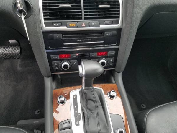 2015 Audi Q7 3.0T Premium Plus SKU:FD027744 SUV for sale in Westmont, IL – photo 14