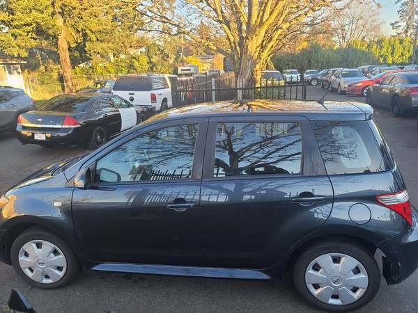 2006 Scion xA *** GREAT STARTER CAR *** *** It's Christmas Time,... for sale in Portland, OR – photo 6
