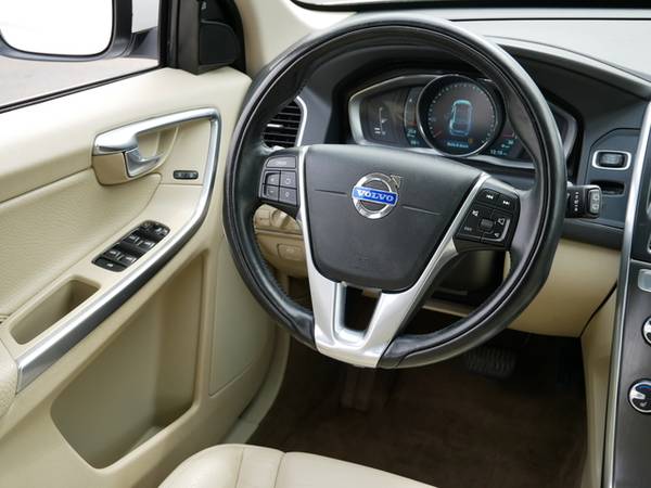2014 Volvo XC60 3 2L Premier - - by dealer - vehicle for sale in Maplewood, MN – photo 4