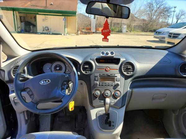 2007 KIA RONDO LX EXTRA CLEAN - - by dealer for sale in Indianapolis, IN – photo 10