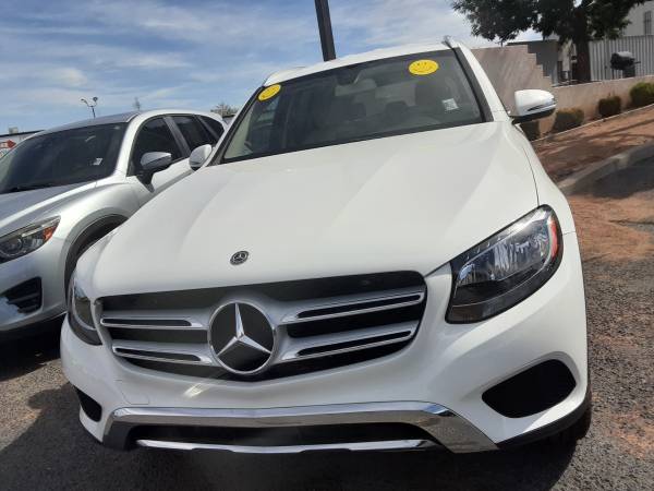 2018 MERCEDES-BENZ GLC 300 - - by dealer - vehicle for sale in Albuquerque, NM – photo 21