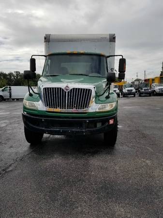 2013 INTERNATIONAL 4400 24FT BOX TRUCK for sale in Plant City, FL – photo 3