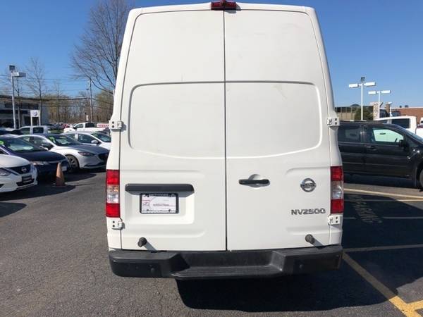 2017 NISSAN NV2500 HD SV for sale in Saint James, NY – photo 4