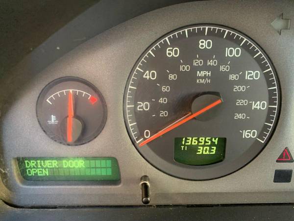 2002 Volvo V70 2.4 4dr Wagon - cars & trucks - by dealer - vehicle... for sale in Portland, OR – photo 17
