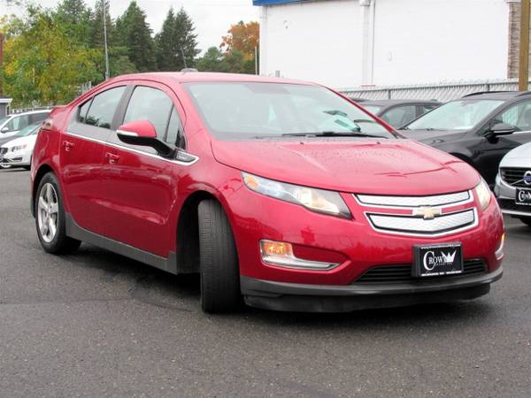 2015 Chevrolet Volt Hybrid 100 Mpg Great Condition Clean Title -... for sale in Milwaukie, OR – photo 2