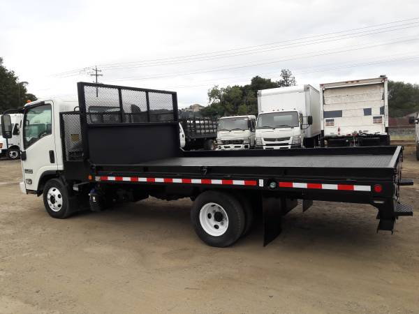 2014 ISUZU NPR 14 FEET FLATBED LOW MILES 66460 - - by for sale in San Jose, OR – photo 4