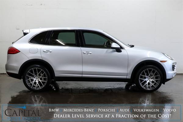 Porsche 4WD SUV! 2011 Cayenne S AWD w/Nav, BOSE and More! 15k! for sale in Eau Claire, WI – photo 3