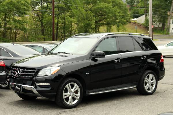2012 Mercedes-Benz ML350 4MATIC - navigation, panoroof, we finance for sale in Middleton, MA – photo 4
