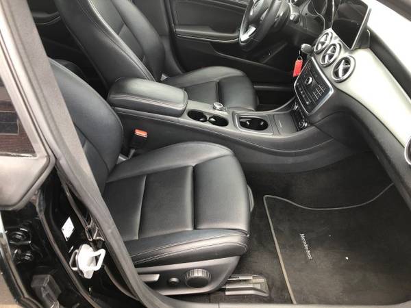 Mercedes Benz CLA 250 4dr Sedan Sports Coupe 4 MATIC Leather Clean for sale in southwest VA, VA – photo 18