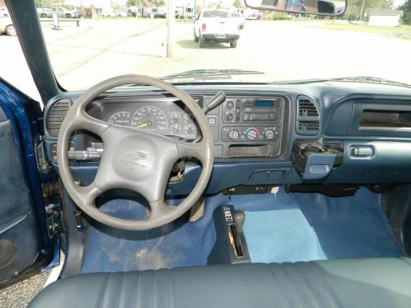 2000 Chevrolet Chevy 3500 Pickup Crew Cab Long Bed 4/4 - EXTRA for sale in Yelm, WA – photo 9