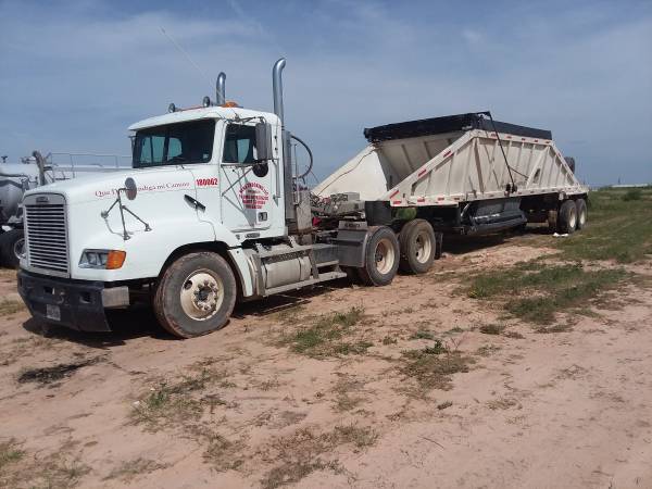 Freightliner Truck FD1 for sale in Midland, TX – photo 5