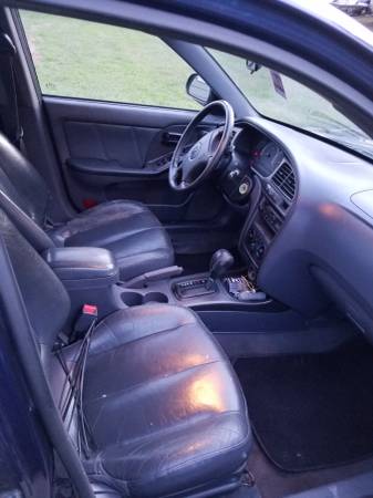 2002 Hyundai Elantra $2000 OBO CASH ONLY!! for sale in Bloomington, IN – photo 8