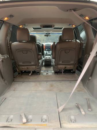 **LOW 84,000 MILE**2009TOYOTA SIENNA XLE W/LEATHER, REAR... for sale in Hurricane, UT – photo 9