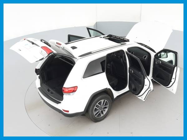 2020 Jeep Grand Cherokee Limited Sport Utility 4D suv White for sale in Valhalla, NY – photo 19