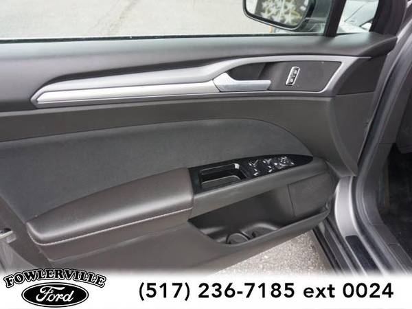 2014 Ford Fusion Hybrid SE - sedan for sale in Fowlerville, MI – photo 10