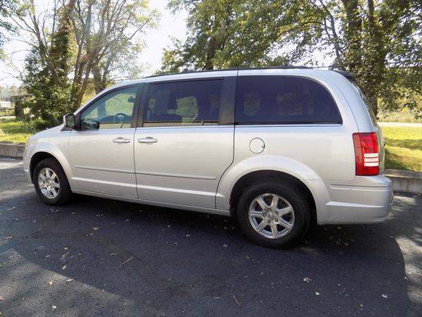2008 Chrysler Town Country 4dr Wgn Touring for sale in Norton, OH – photo 4
