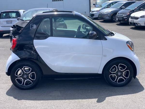 2018 Smart Fortwo Electric cabriolet EV specialist-peninsula - cars for sale in Daly City, CA – photo 9