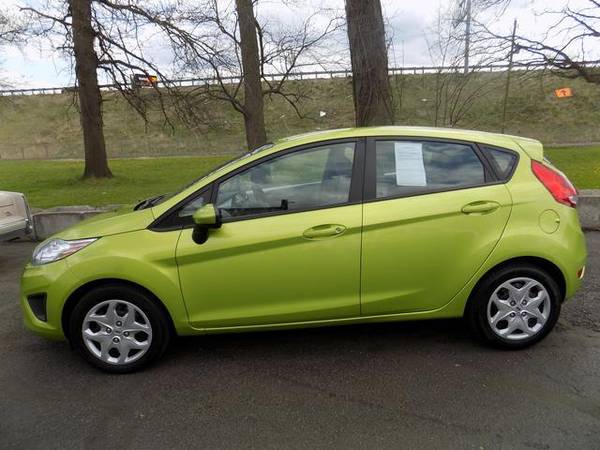 2011 Ford Fiesta 5dr HB SE - - by dealer - vehicle for sale in Norton, OH – photo 4