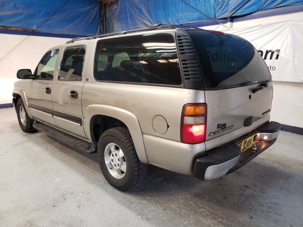 2001 Chevrolet Suburban for sale cash price only W new transmission for sale in Dallas, TX – photo 4