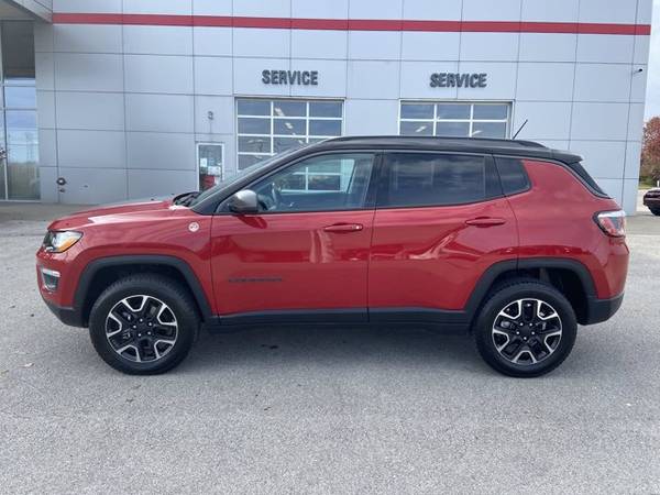 2020 Jeep Compass Trailhawk 4x4 - cars & trucks - by dealer -... for sale in Somerset, KY – photo 4