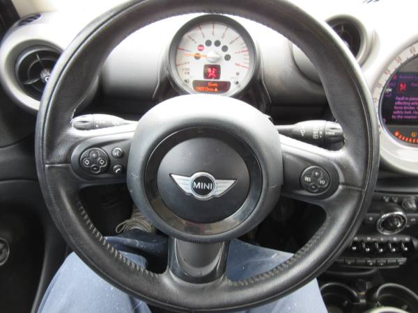 2012 MINI COOPER - FWD 4 CYL MANUAL - cars & trucks - by dealer -... for sale in Oklahoma City, OK – photo 10