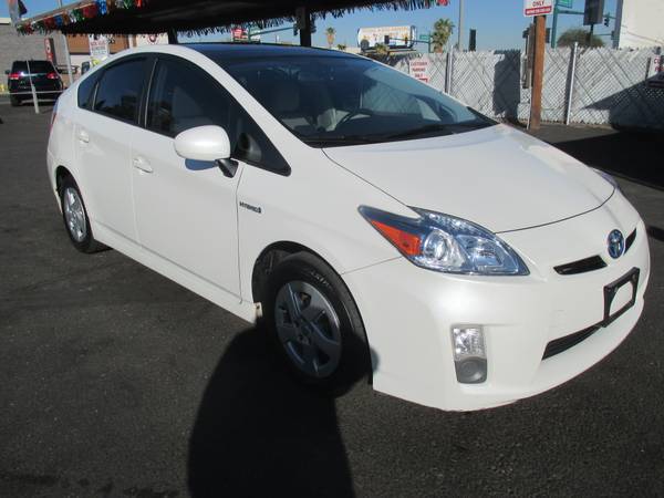 2010 Toyota Prius V Premium Hatchback/Pkg 6/1 Owner/Clean Car Fax -... for sale in Phoenix, AZ – photo 2