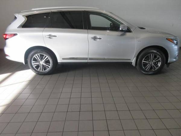 2017 INFINITI QX60...KBB SAYS $28,642...WE SAY $25,203 - cars &... for sale in Green Bay, WI – photo 11