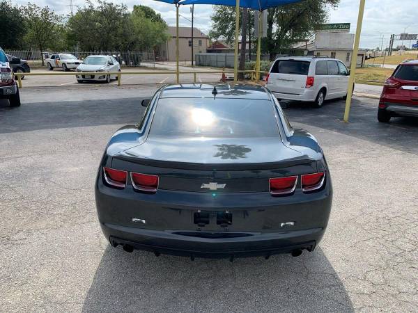 2013 Chevrolet Chevy Camaro LS 2dr Coupe w/2LS - 2.9% AVAILABLE... for sale in San Antonio, TX – photo 8