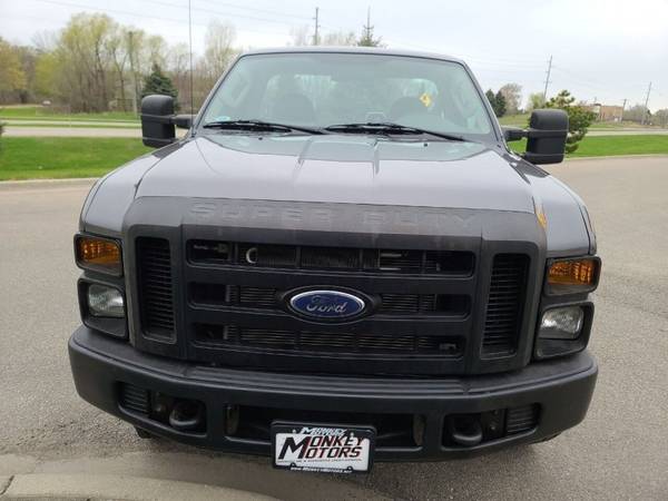 2008 Ford F-250 Super Duty 2dr Regular Cab 4WD ONLY 32K MILES - cars for sale in Faribault, IA – photo 3