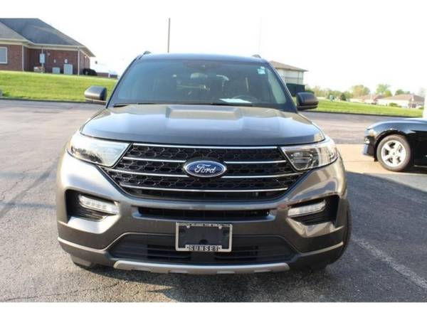 2020 Ford Explorer XLT - - by dealer - vehicle for sale in Waterloo, MO – photo 16