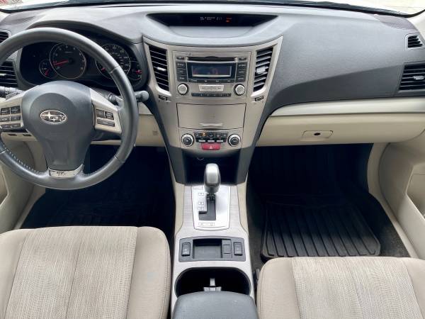 2013 Subaru Outback Premium 2 5i AWD Heated Seats Clean Title WOW for sale in Cottage Grove, WI – photo 16
