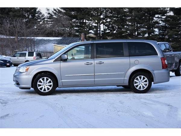 2014 Chrysler Town and Country Touring 4dr Mini Van - mini-van for sale in Fair Haven, NY – photo 3